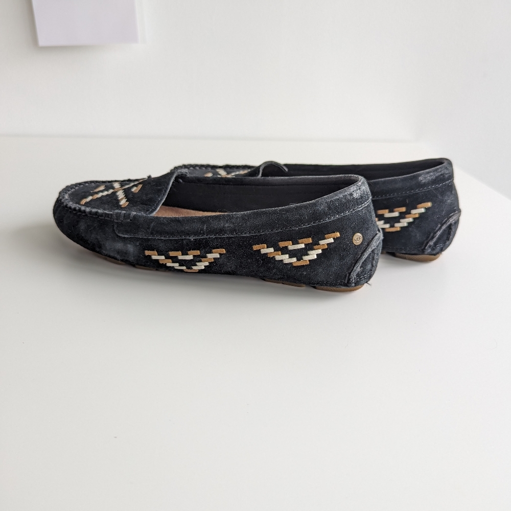 UGG Suede Driving Loafer sz 5 - Picture 5 of 16